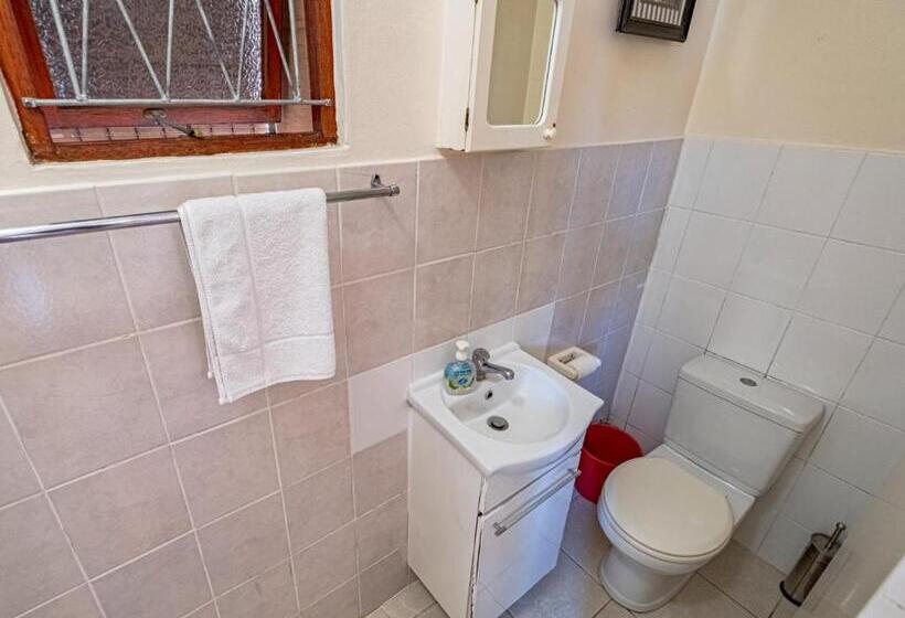 Семейный Номер, 5 Third Avenue Guesthouse