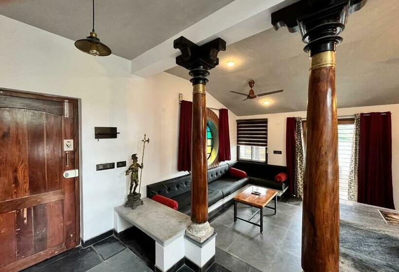 سوییت خانوادگی, Mermaid Farm House