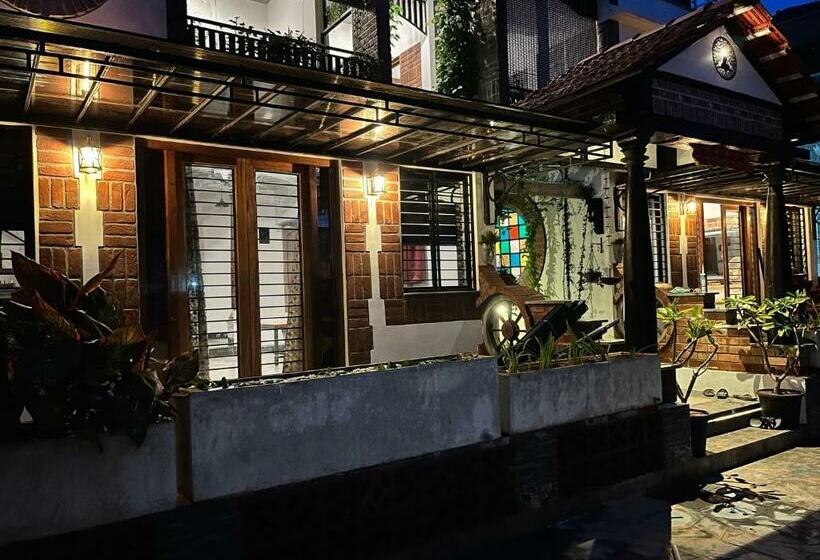 سوییت خانوادگی, Mermaid Farm House