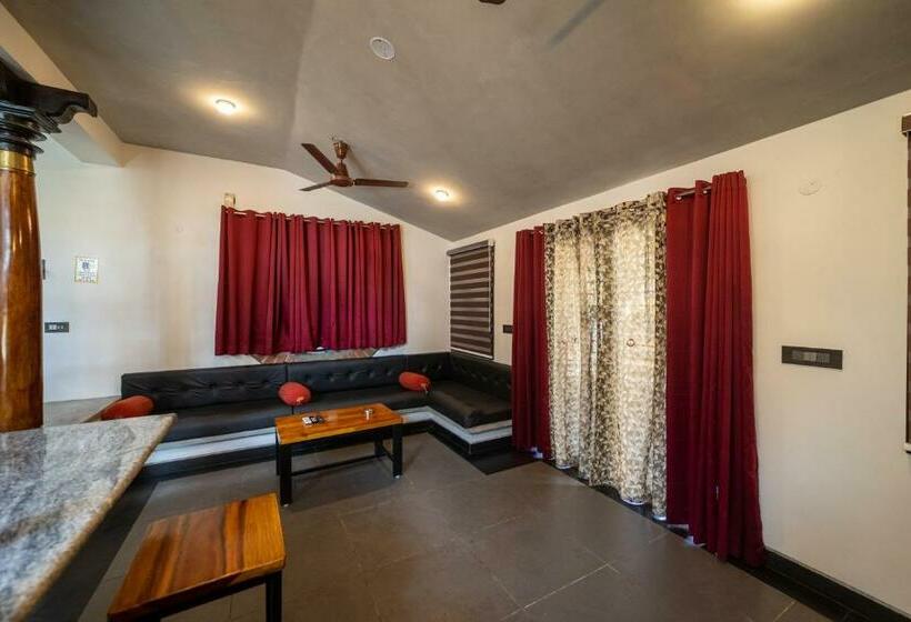 اتاق لوکس با بالکن, Mermaid Farm House