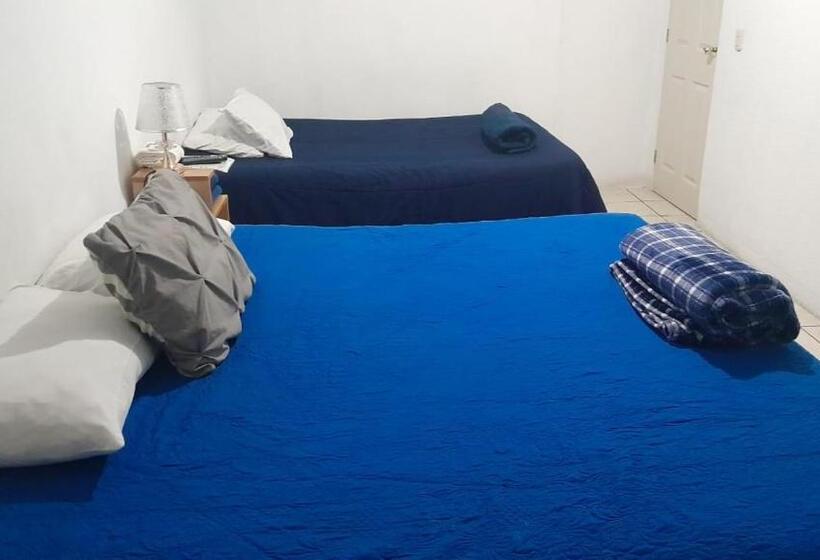اتاق استاندارد, Bluehouse