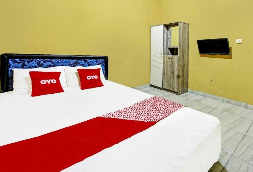 Номер Deluxe, Oyo 91845 V_ar House Syariah
