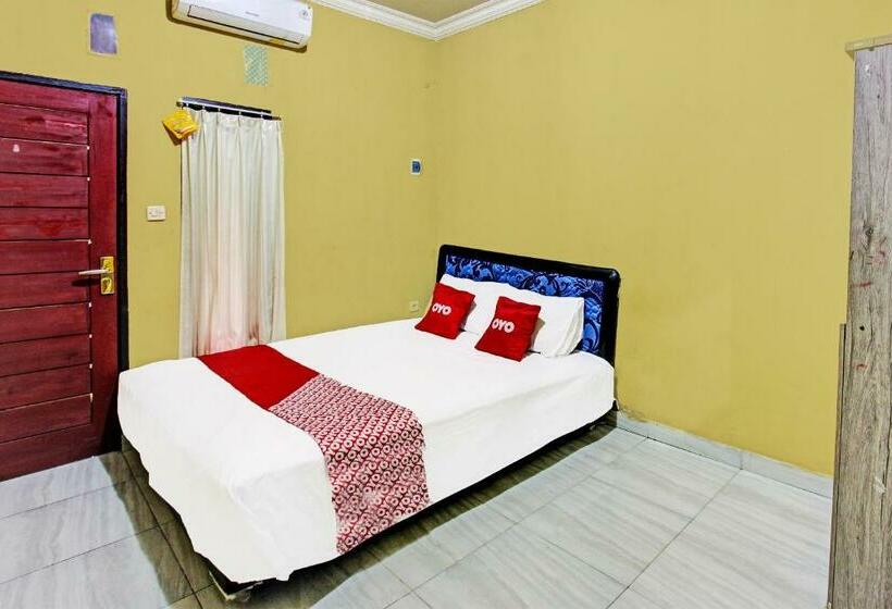 Номер Deluxe, Oyo 91845 V_ar House Syariah