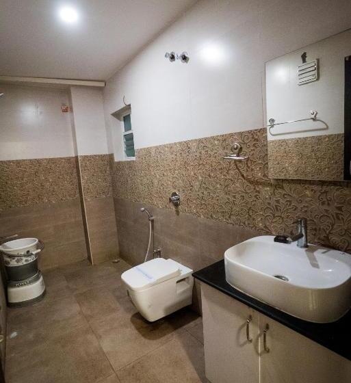 Номер Deluxe, Parameshwara Luxury Awaits