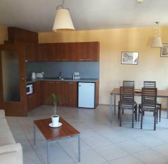 آپارتمان 1 خوابه, Apartment 322, Villa Park