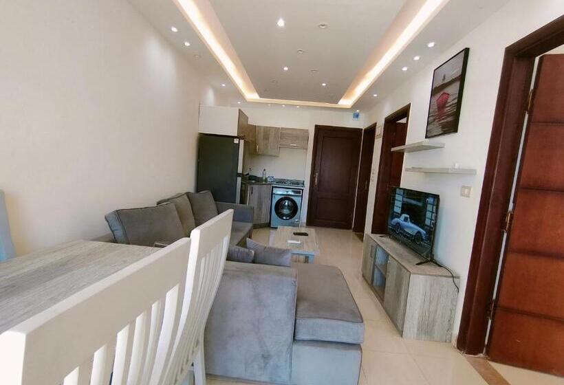 آپارتمان 1 خوابه با چشم‌انداز استخر, Heaven Hills Golf Porto Marina