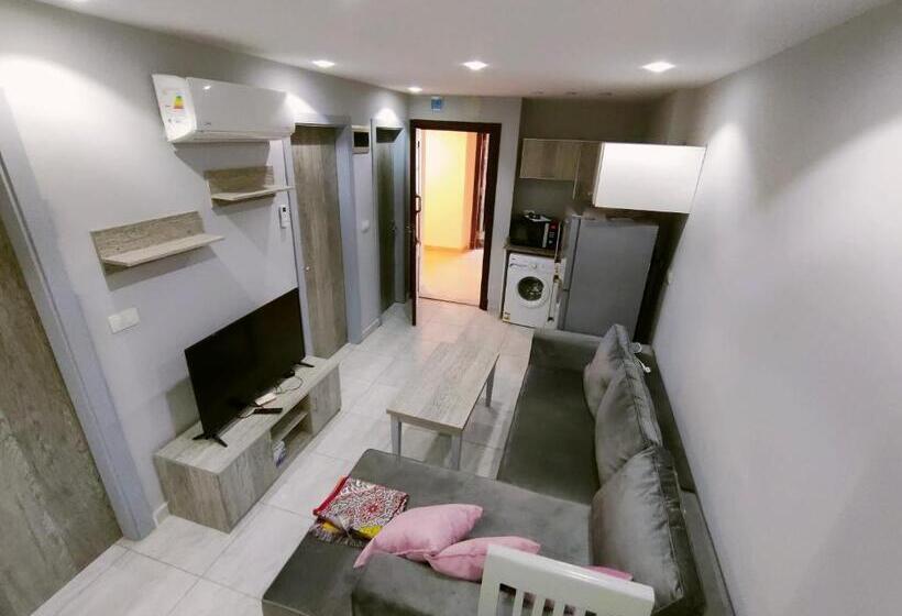 آپارتمان 1 خوابه با چشم‌انداز باغ, Heaven Hills Golf Porto Marina