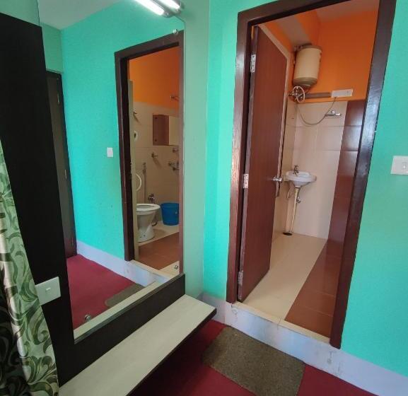 سوییت با چشم‌انداز کوه, La Casa