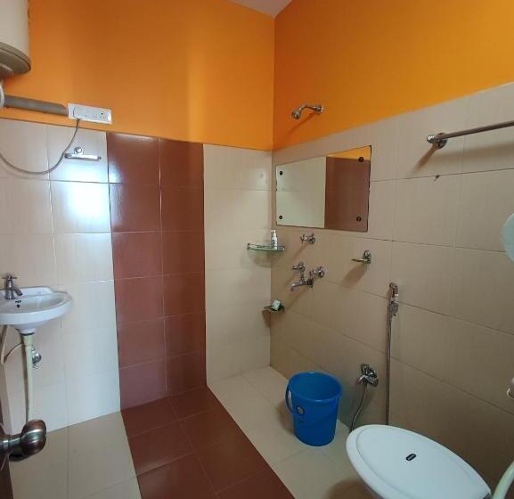 سوییت با چشم‌انداز کوه, La Casa