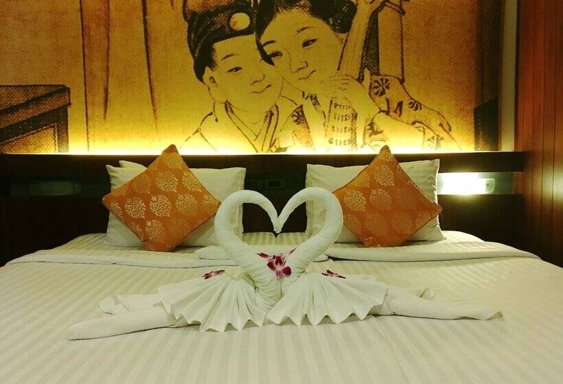 디럭스 룸, Lap Roi Karon Beachfront