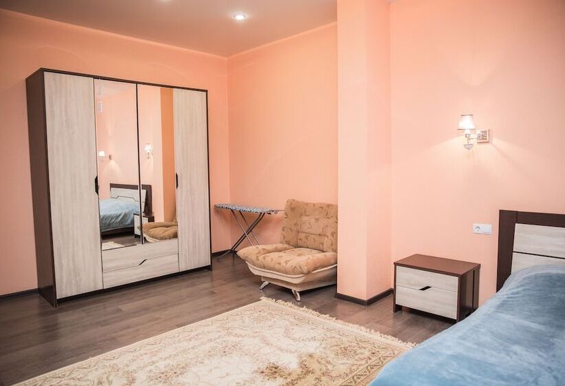 Апартаменты 1 Спальня, Vip House