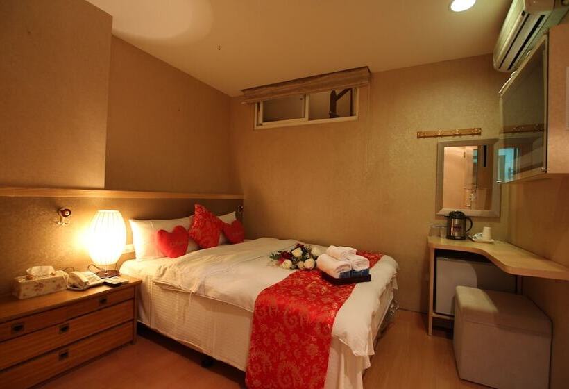 اتاق استاندارد, Tanxiang Resort Hotel Sun Moon Lake Harbour   Sun Moon Lake Pier