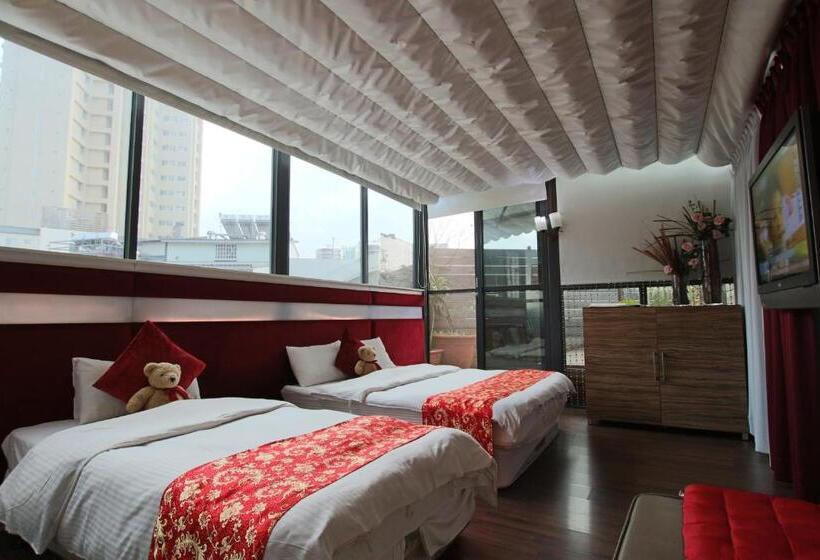 اتاق اجرایی سه نفره, Tanxiang Resort Hotel Sun Moon Lake Harbour   Sun Moon Lake Pier