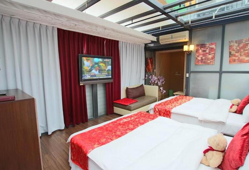 اتاق اجرایی سه نفره, Tanxiang Resort Hotel Sun Moon Lake Harbour   Sun Moon Lake Pier