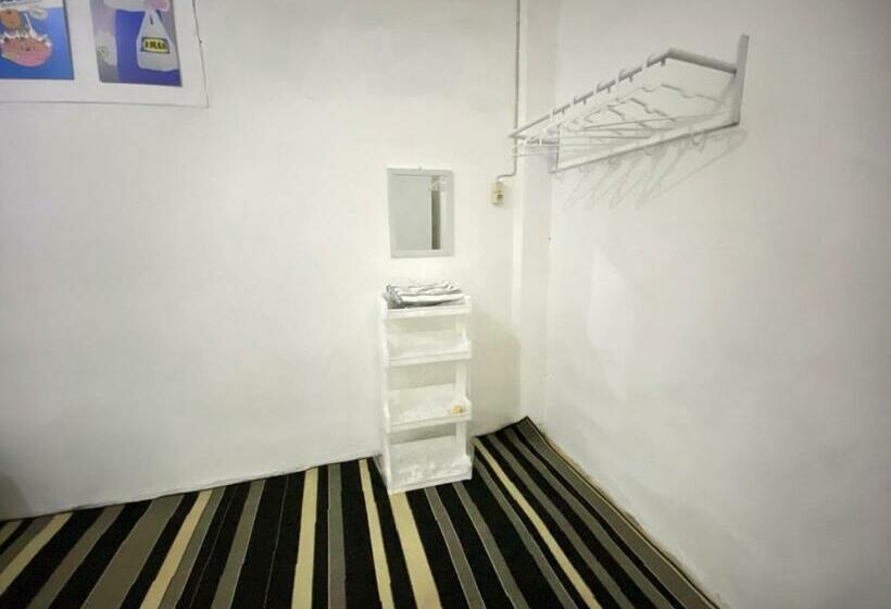 اتاق استاندارد, Violet Doorz Syariah