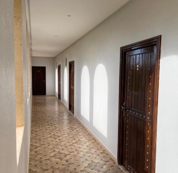 غرفة قياسية مطلّة علي الحديقة, Ighiz Inn Resort