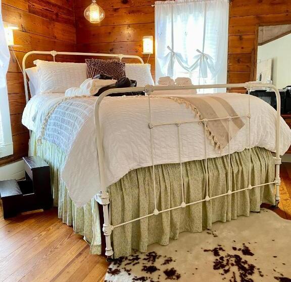 Люкс, Pennoli Bed And Breakfast