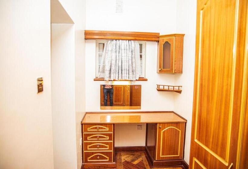 اتاق سوپریور با تخت بزرگ, Smartcity Holiday Homes