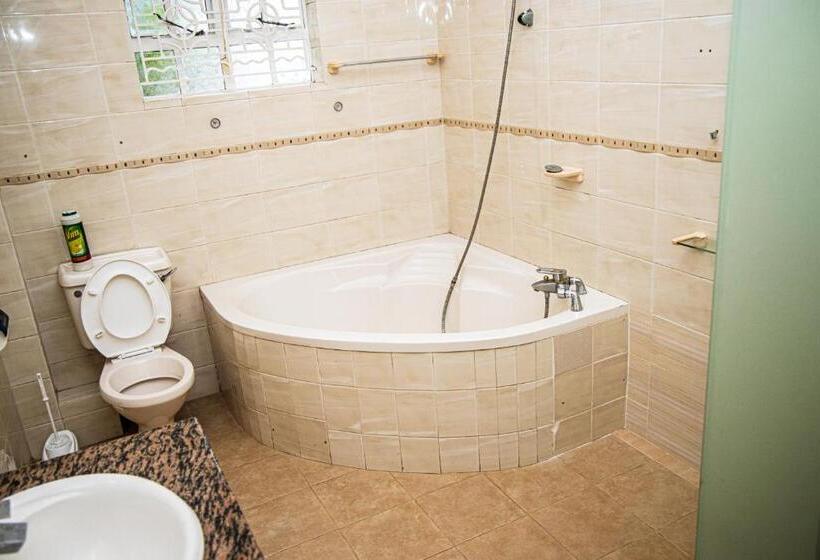 اتاق سوپریور با تخت بزرگ, Smartcity Holiday Homes