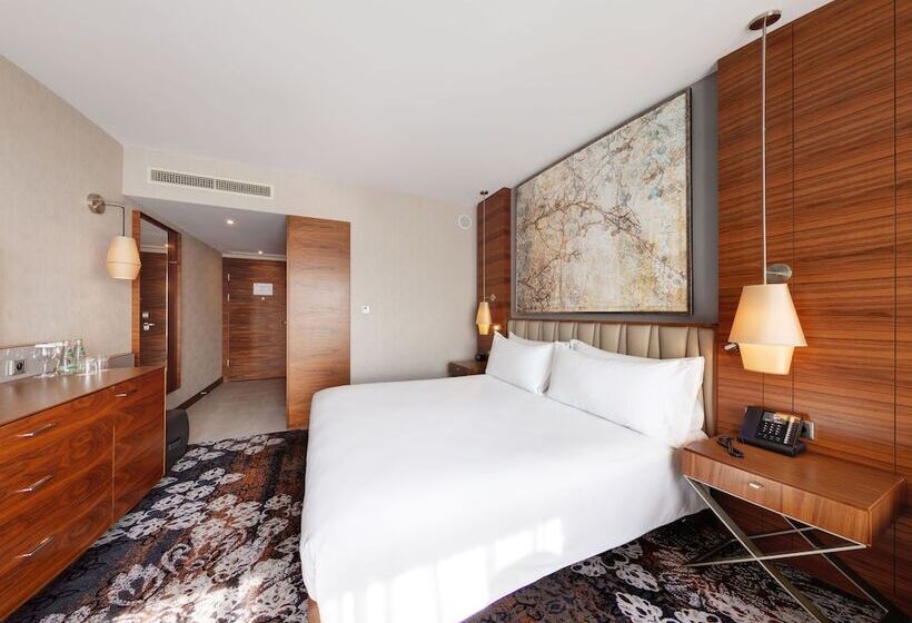 Номер Executive, Doubletree By Hilton Krakow Hotel & Convention Center