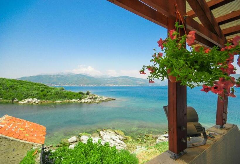 اتاق استاندارد با چشم‌انداز دریا, Luxury Sea Residence By Kristina