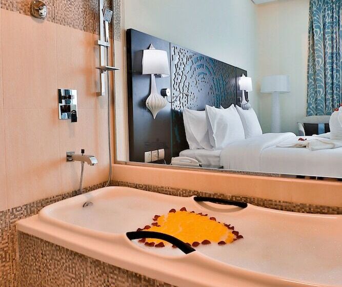 Номер Deluxe, Signature Hotel Al Barsha