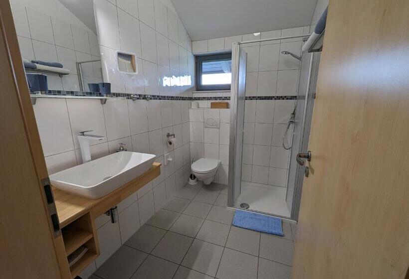 Семейный Номер, Pension Victoria
