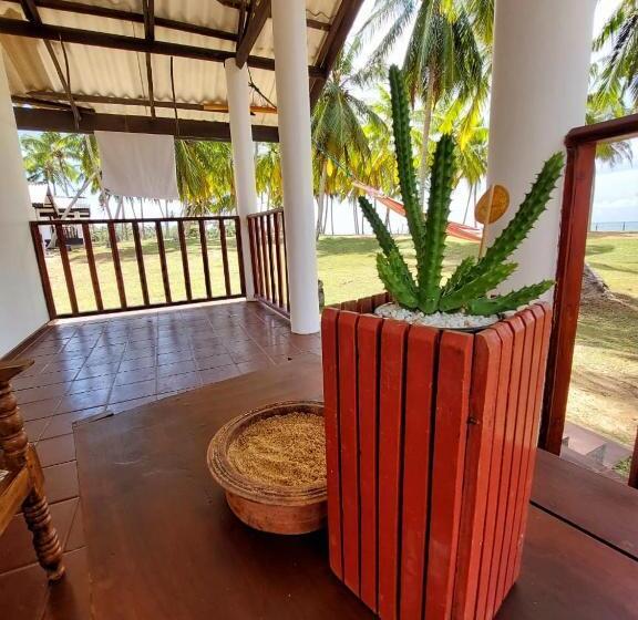 اتاق لوکس با چشم‌انداز دریا, Helios Beach Resort