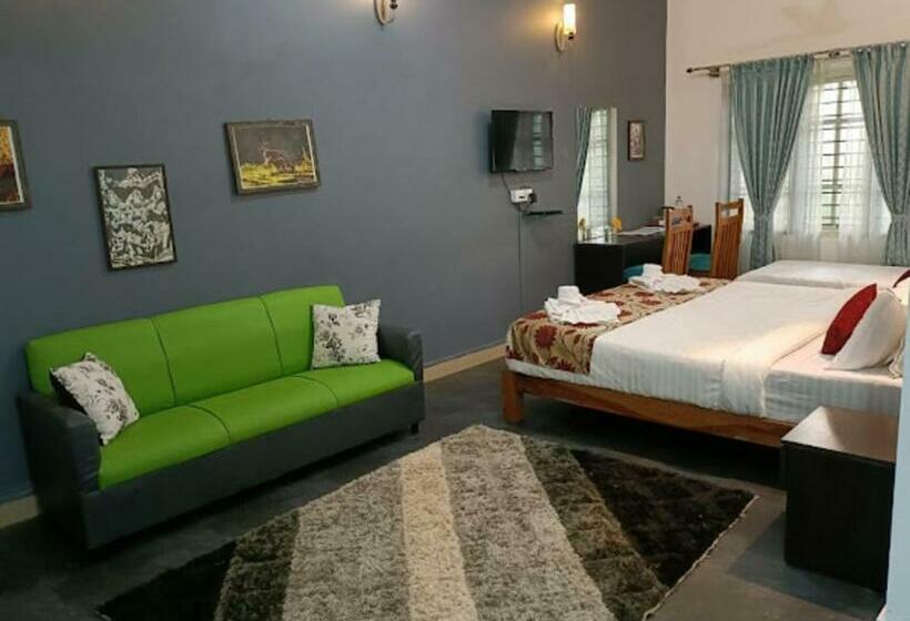 高级大房间, The Spectrum Resort, Chikmagalur