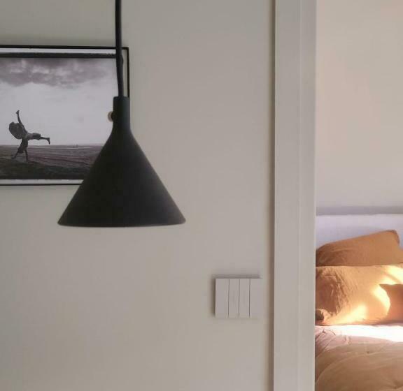 سوییت, La Chambre Du 21