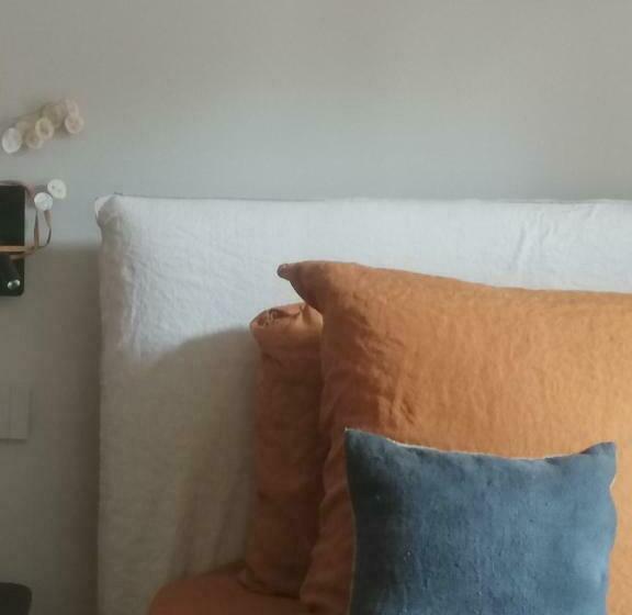 سوییت, La Chambre Du 21