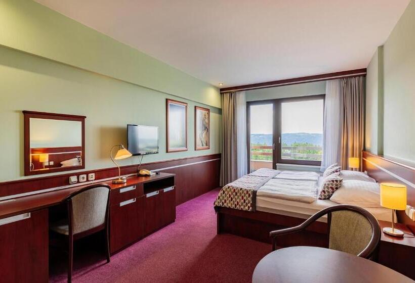 Номер Deluxe, Orea Resort Panorama Moravský Kras