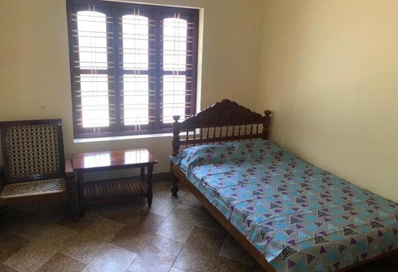 Номер Economy, Konni Town Central House With Ac Rooms