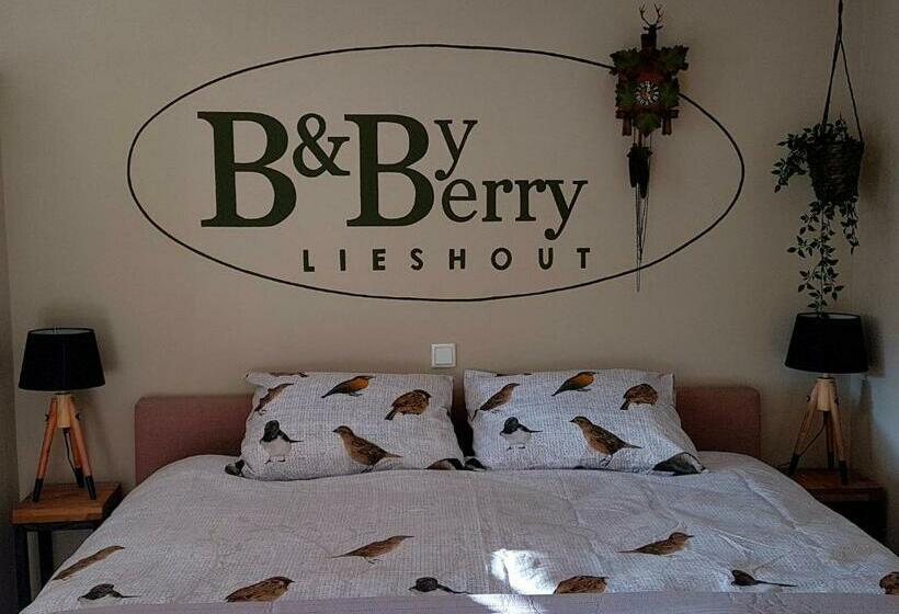 اتاق لوکس, B&bbyberry