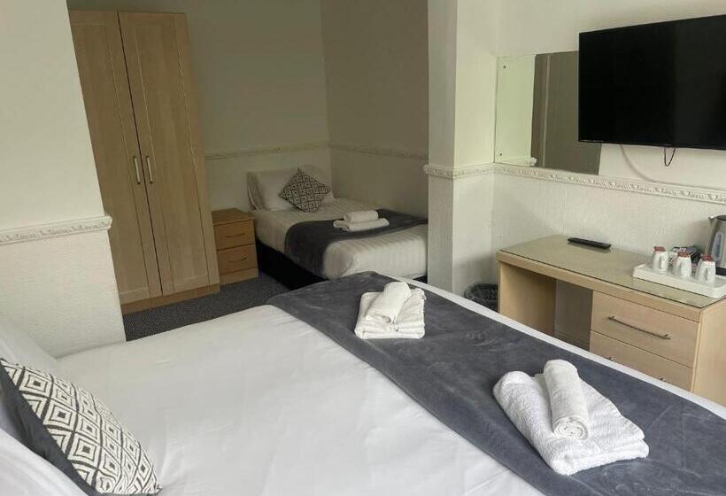 Номер Стандарт Трехместный, Charnwood Regency Guest House