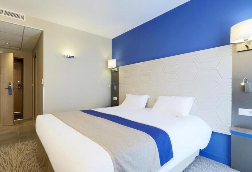 Номер Стандарт, Kyriad Prestige Saintmalo