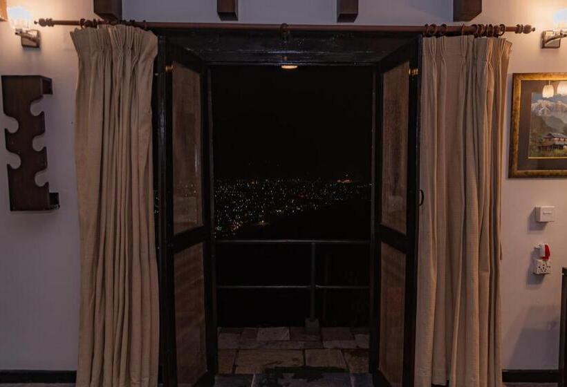 کابین, Raniban Retreat