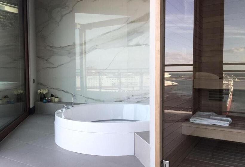 Suite with Terrace, Seeport