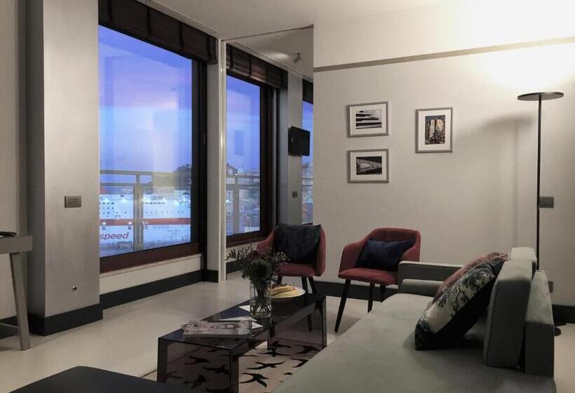 Suite with Terrace, Seeport