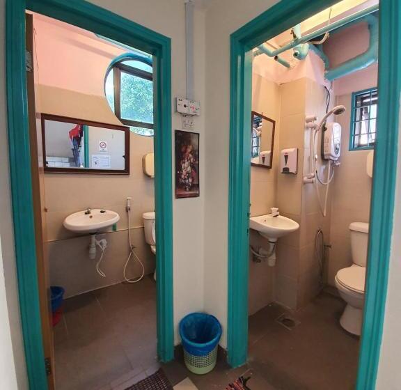 اتاق استاندارد, Travel Hub Guesthouse