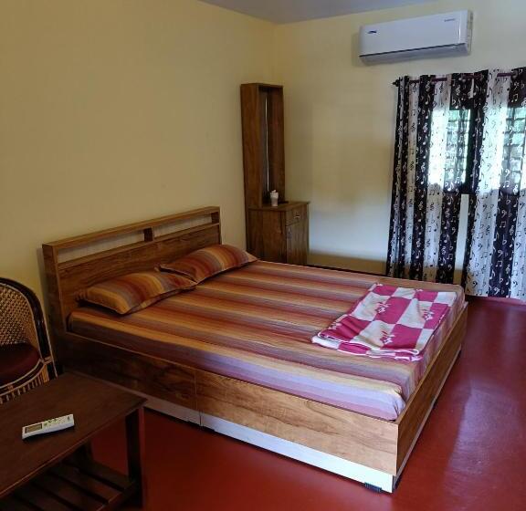 스탠다드 룸, Canalview Private Cottage Azhikkal Ayiram Thengu