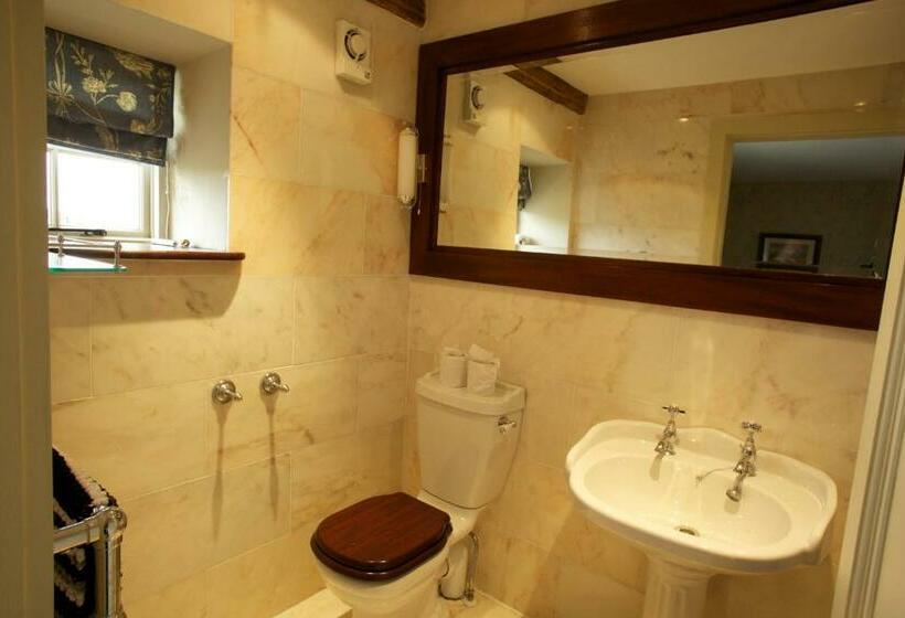 Номер Стандарт, Grange Manor