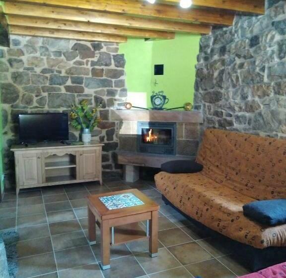 Дом 3 Спальни, Casuca Pico Jiniro