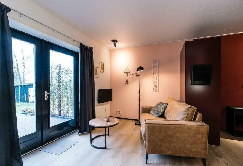 标准间带露台, B&b De Oldambtster