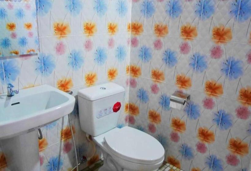Трехместный Номер Стандарт с Балконом, Noppakhun Resort