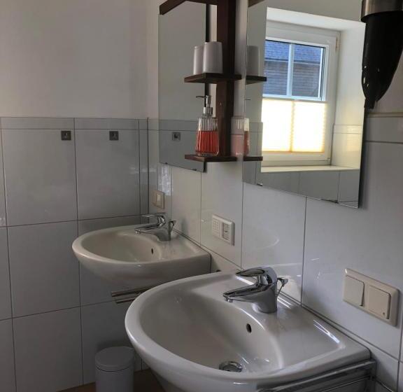 Апартаменты 1 Спальня Нижний Этаж, Schmiedlehnerhof