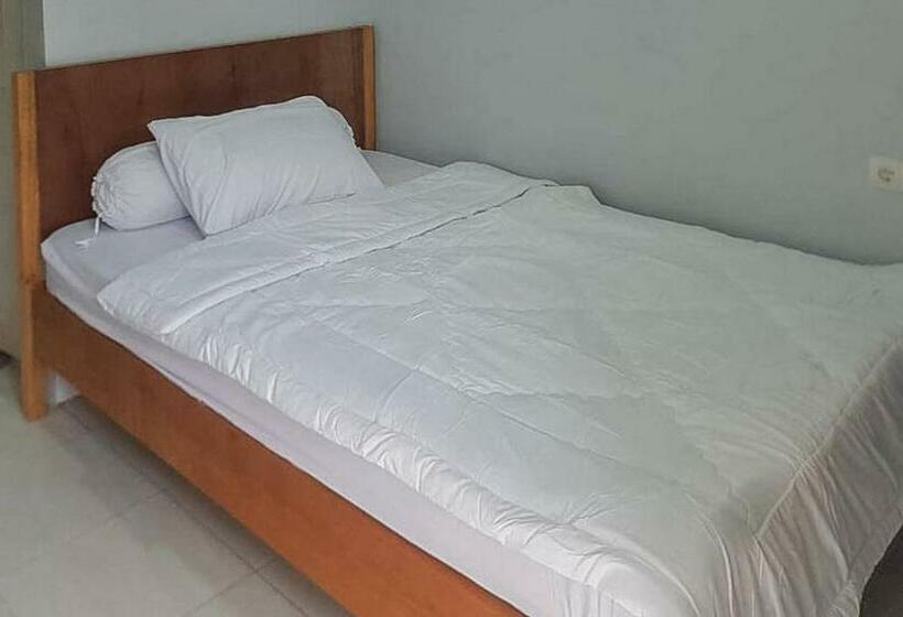 Номер Стандарт Индивидуальный, Kai Homestay Near Anyer Beach Redpartner