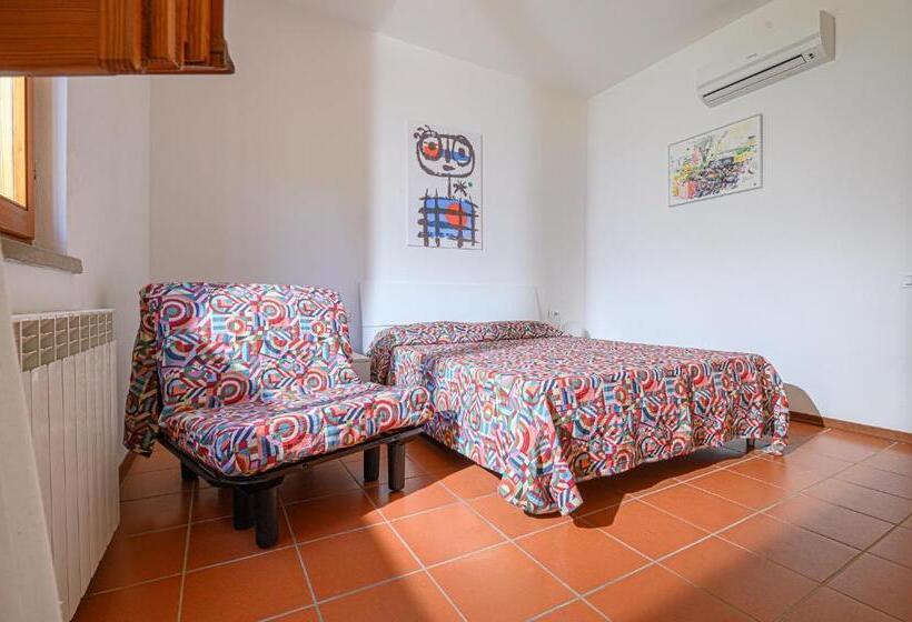 2 Bedroom Apartment Garden View, Ghiacci Vecchi Residence