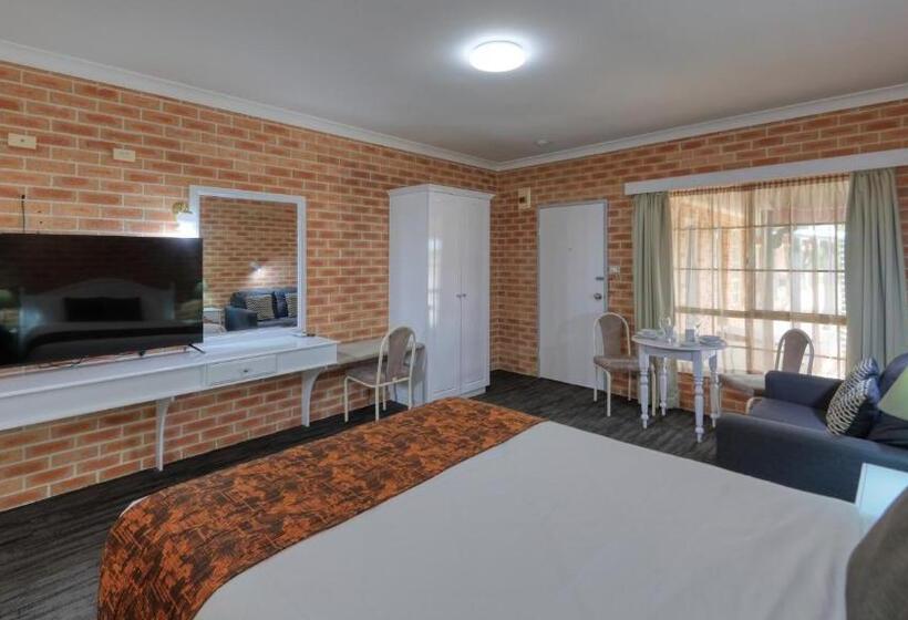스탠다드 룸, Country Gardens Motor Inn