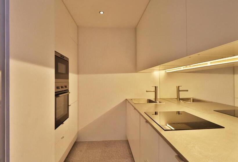 דירת שלושה חדרים, Appartements Christophorus